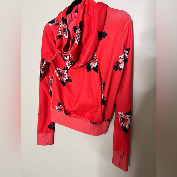 Lululemon Flower Zip Up - Size 4 - Picture 5 of 9